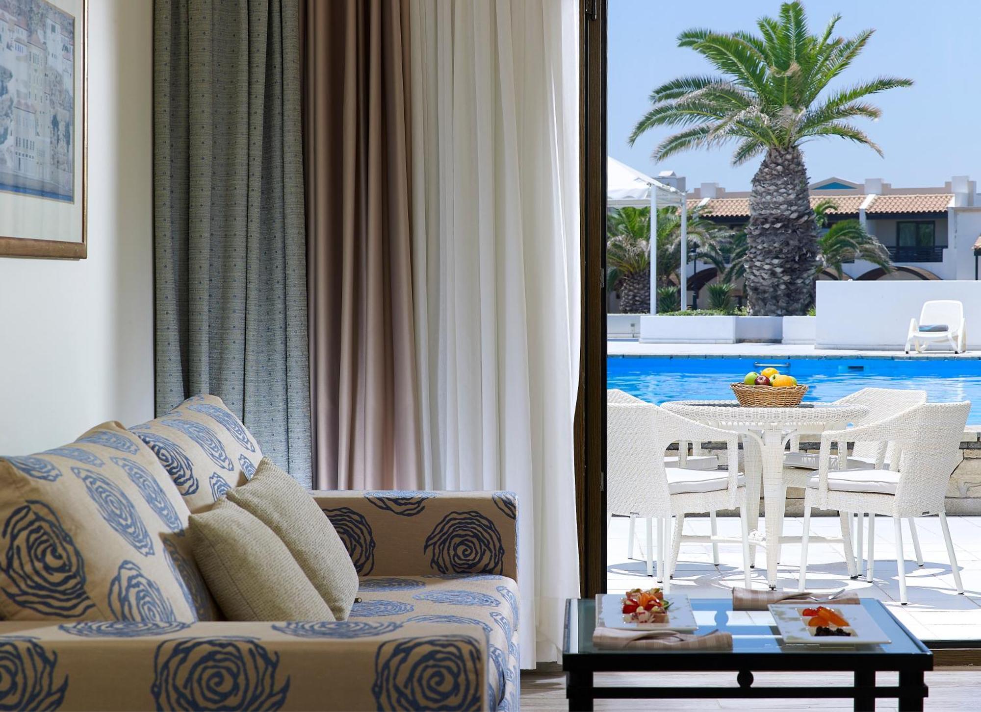 Knossos Royal Hotel Херсонисос Екстериор снимка